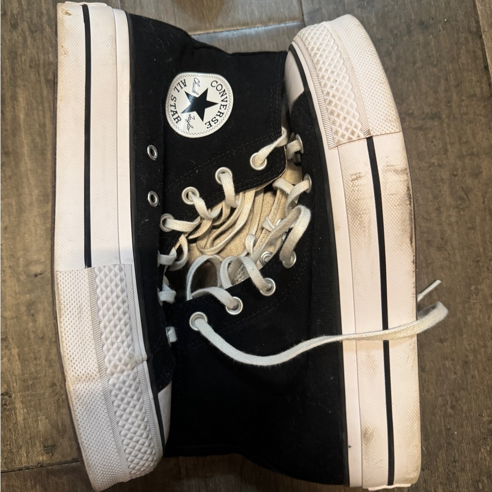 black hightop converse size 8